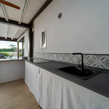 Villa Isola - By The Plemmirio
